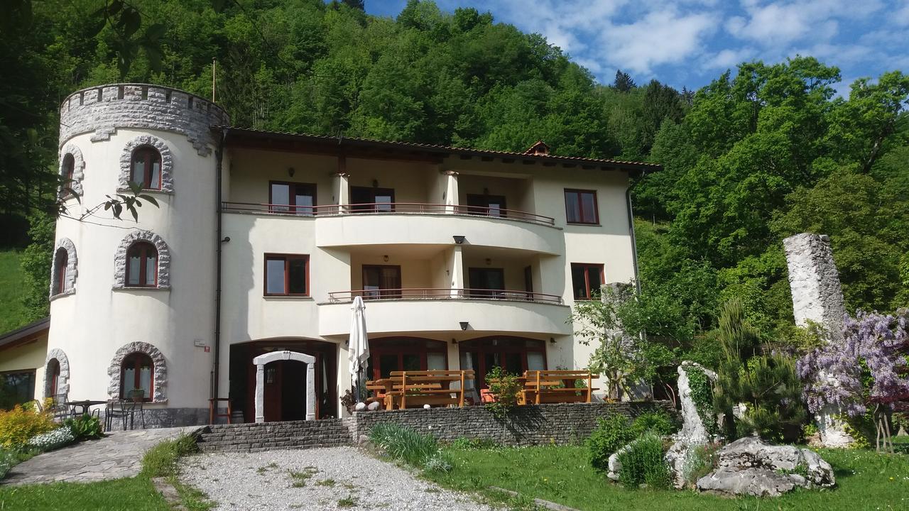 Glamping Zlata Ribica Hotel Idrija pri Baci Exterior foto